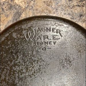 Vintage Wagnerware skillet